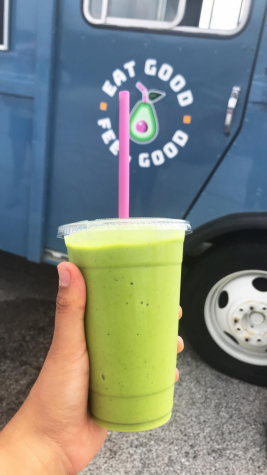 Omaha’s Smoothie Truck offers healthy on-the-go options